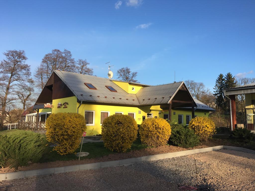 Penzion Krasny Dvur Buitenkant foto