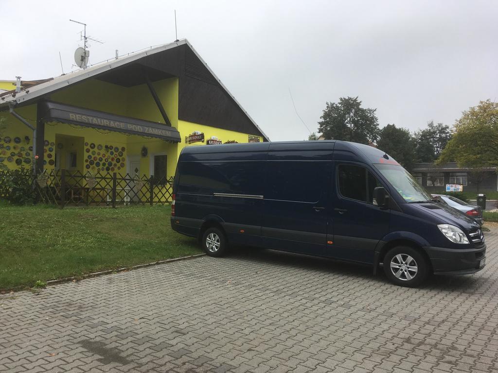 Penzion Krasny Dvur Buitenkant foto