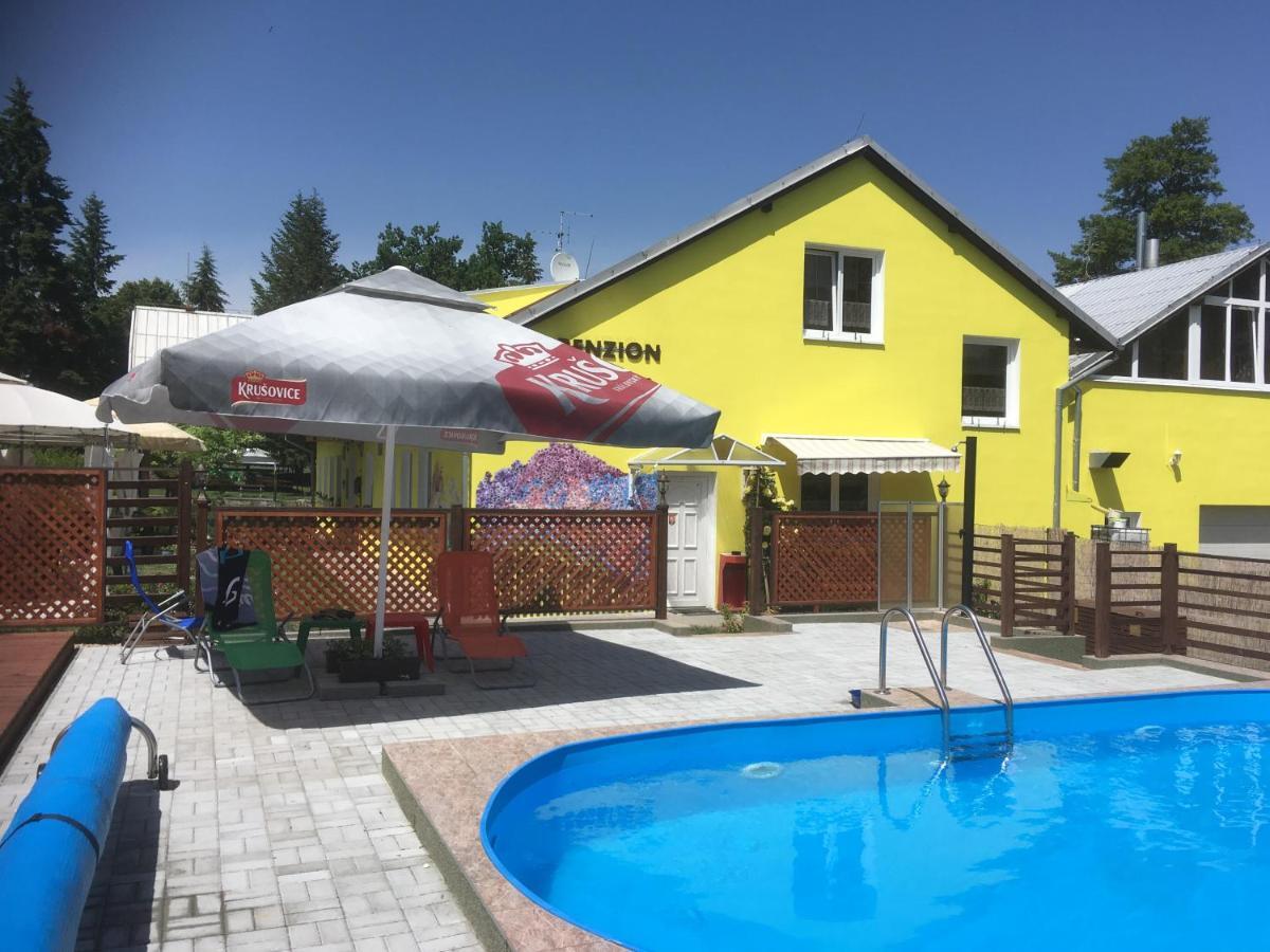 Penzion Krasny Dvur Buitenkant foto